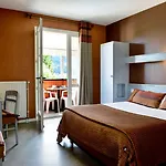 Logis Le Vieux Logis Отель Lestelle-Betharram