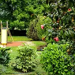 Отель Logis Le Vieux Logis Lestelle-Betharram