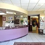 Отель Logis Le Vieux Logis 3*