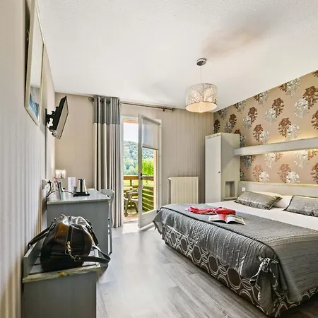 فندق Logis Le Vieux Logis Lestelle-Bétharram