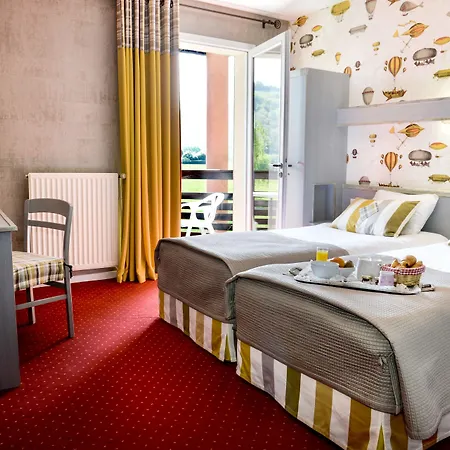 Hotel Logis Le Vieux Logis 3*