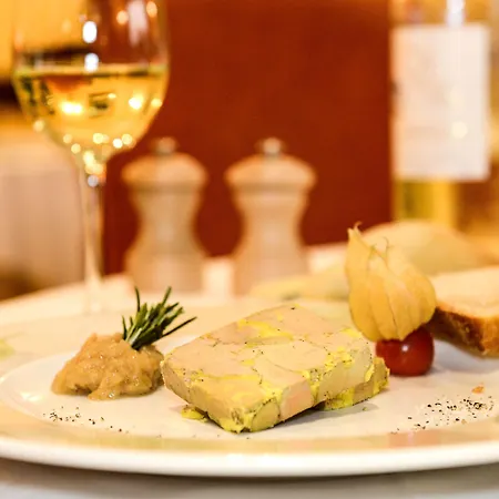 Logis Le Vieux Logis Hotel Lestelle-Bétharram