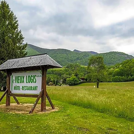 Logis Le Vieux Logis Hotell 3*