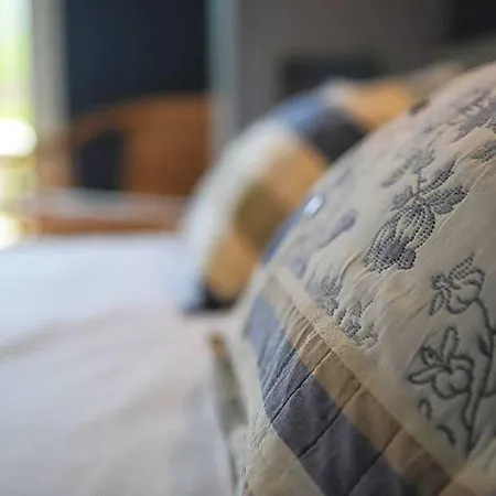 Hotell Logis Le Vieux Logis