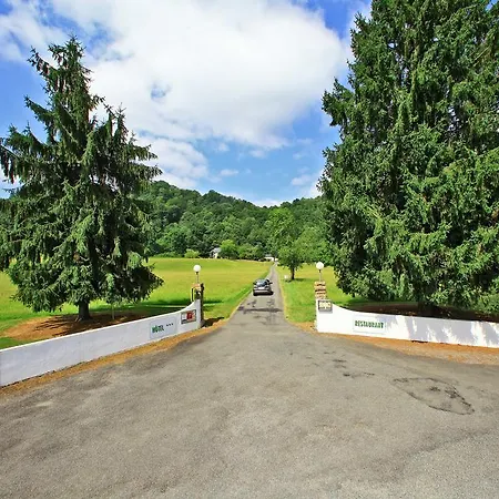 Logis Le Vieux Logis ホテル