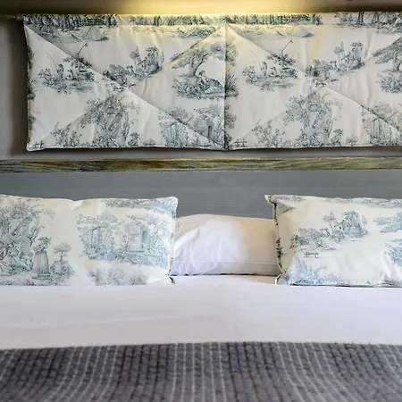 ホテル Logis Le Vieux Logis 3*
