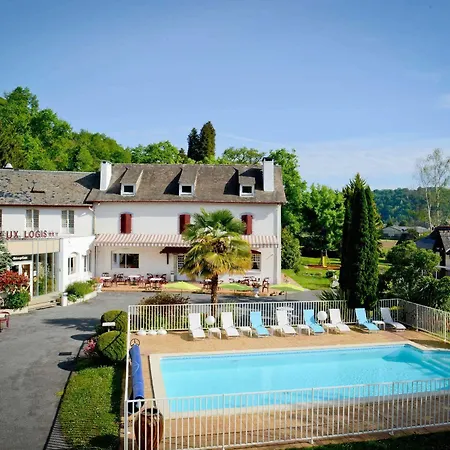Logis Le Vieux Logis ホテル