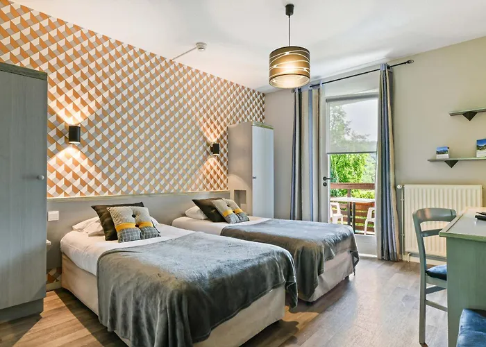 Hotel Logis Le Vieux Logis 3*