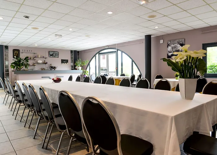 Hotel Logis Le Vieux Logis