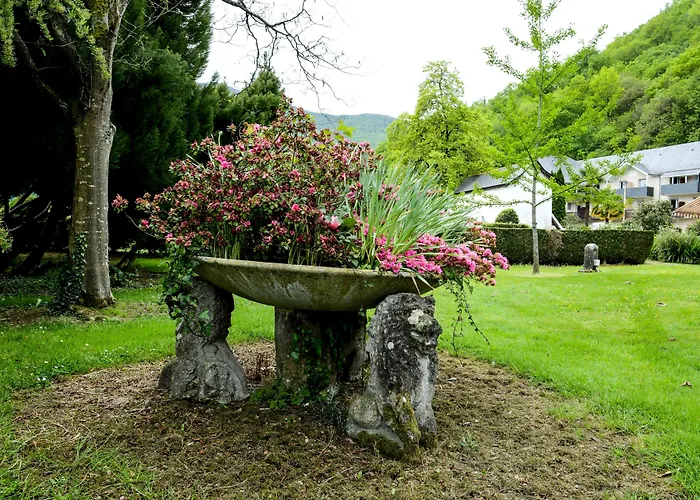 Logis Le Vieux Logis فندق Lestelle-Bétharram