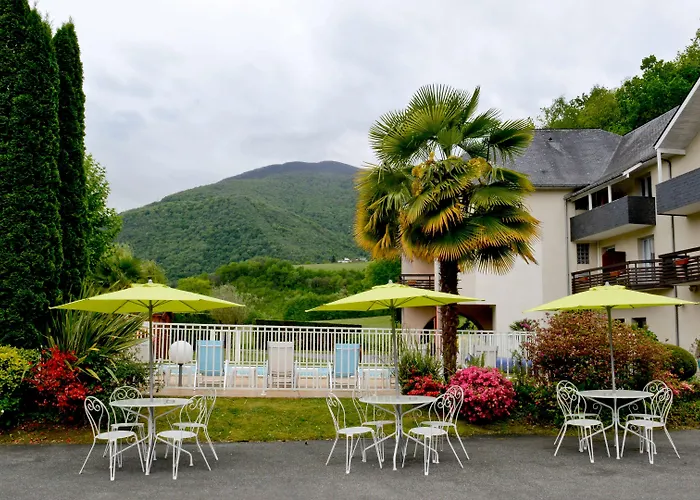 فندق Logis Le Vieux Logis Lestelle-Bétharram