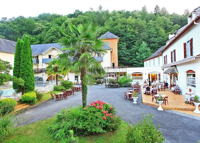 Logis Le Vieux Logis Hotel 3*
