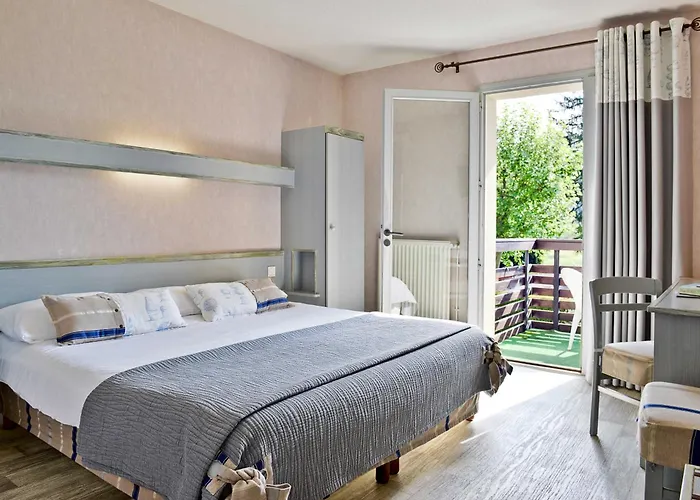 فندق Logis Le Vieux Logis Lestelle-Bétharram